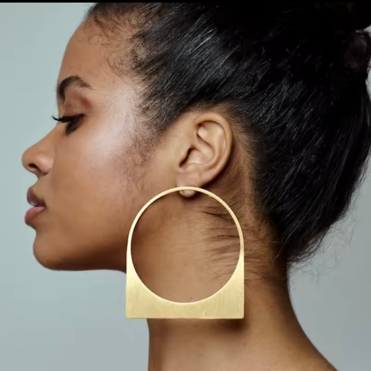Toni oversized statement earrings
