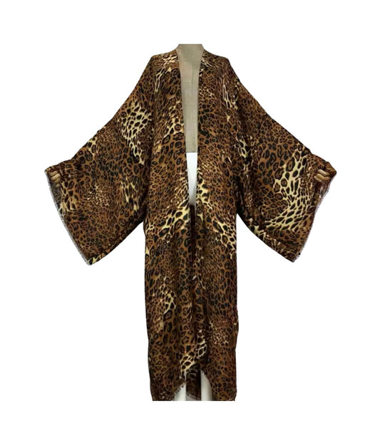 Scarlett Leopard print kimono